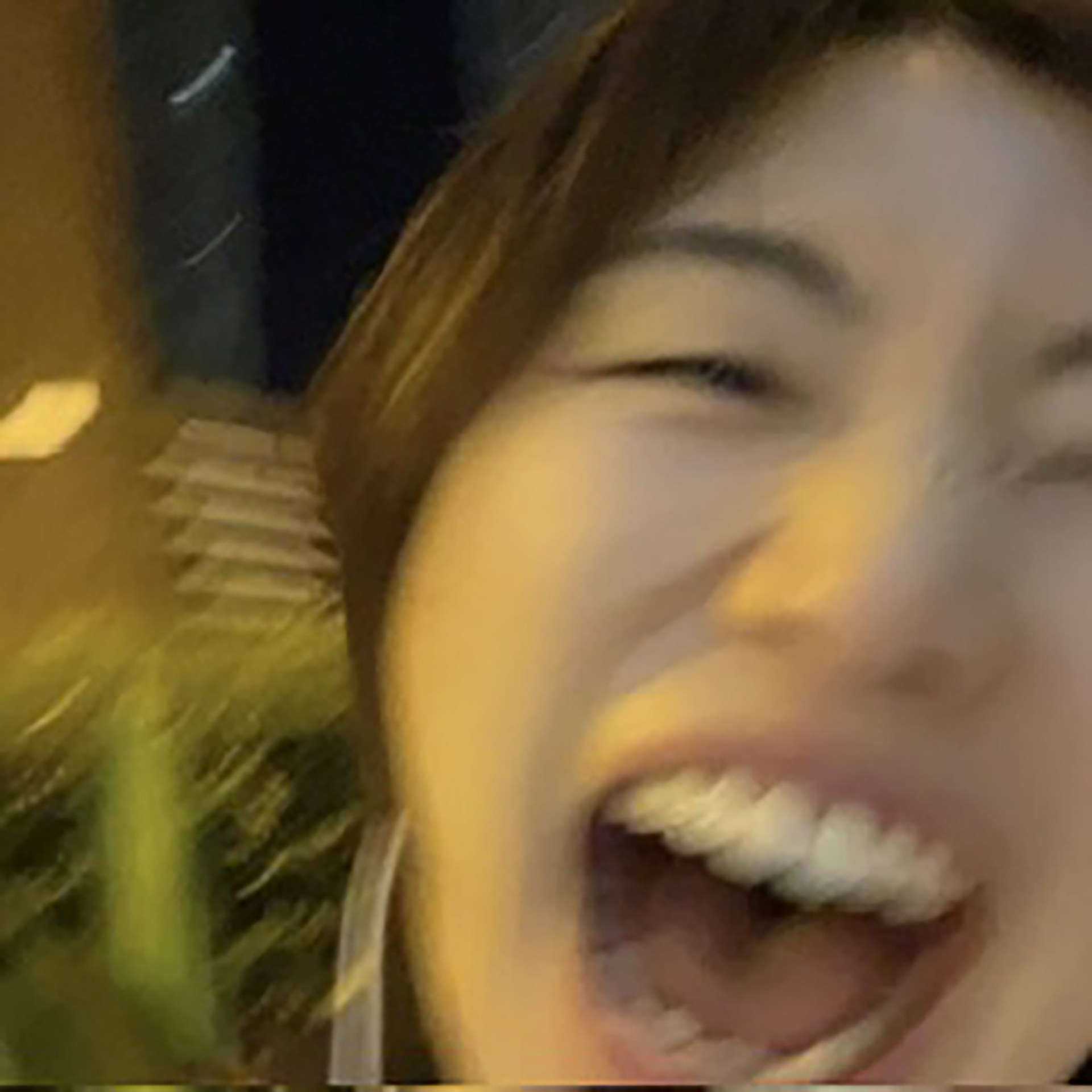 走过路过的铁纸有钱的捧个钱场差钱的捧个人场(啥