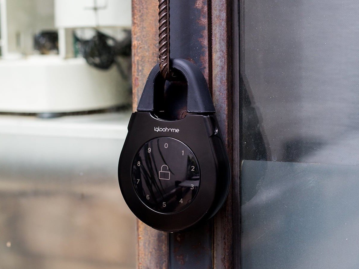 igloohome-Smart-Keybox-3-Intelligent-Lockbox-05-1200x900.jpg