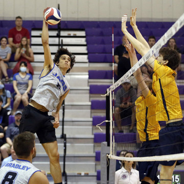 EP23：从生物研发到排球助教：我在美国失业后，反而摆脱了优绩主义魔咒