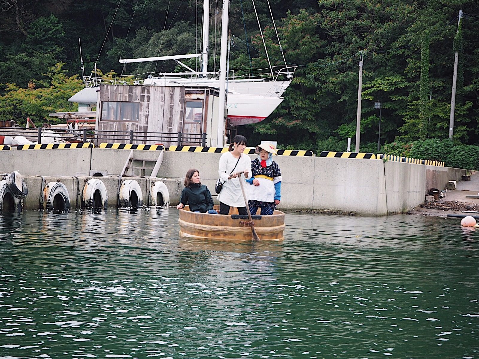 たらい舟
