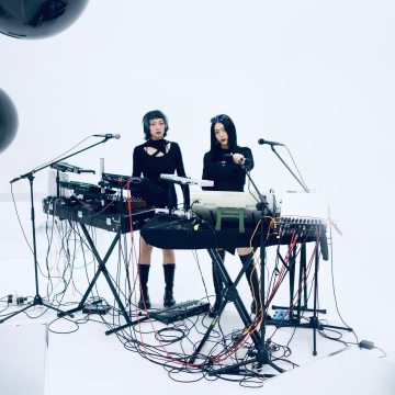 [动星vol.28] 假斯文的严谨与自由