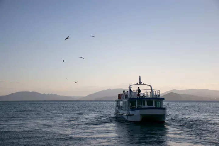 大海和船