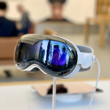 066期 Apple Vision Pro: 科技魔法，何处安放